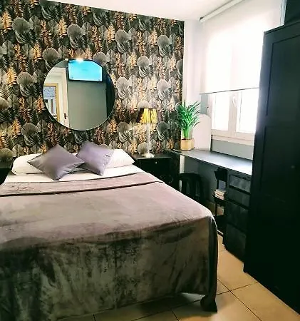 Проживание в семье Beautiful Bedroom With Private Bathroom *